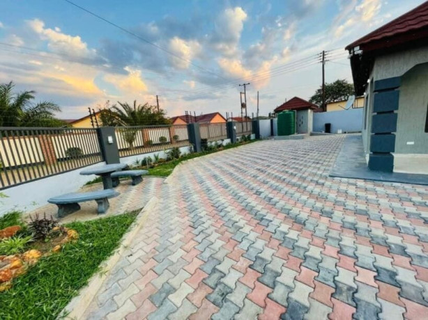 3-bedroom-house-for-rent-in-ibex-hill-big-8