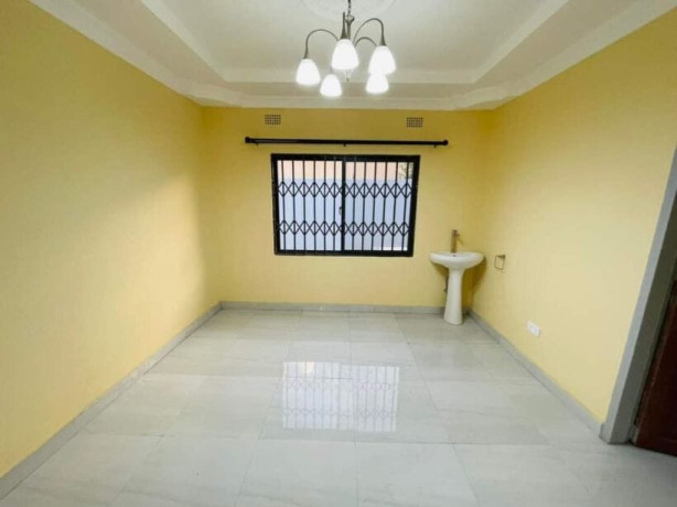 3-bedroom-house-for-rent-in-ibex-hill-big-6