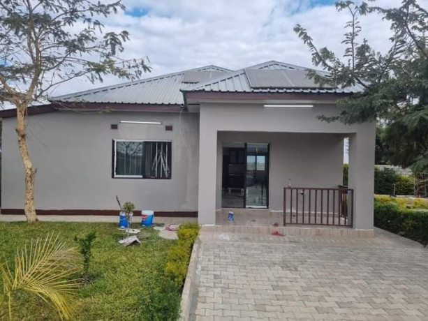 2-bedroom-flat-for-rent-in-silverest-big-5