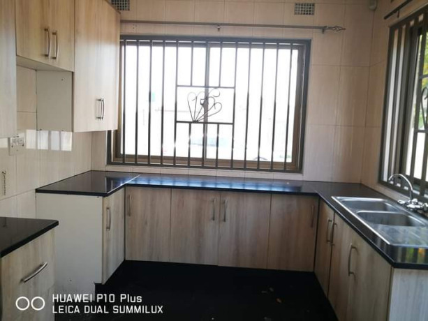 2-bedroom-flat-for-rent-in-ibex-hill-big-3