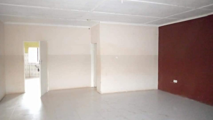 2-bedroom-flat-for-rent-in-chalala-big-6