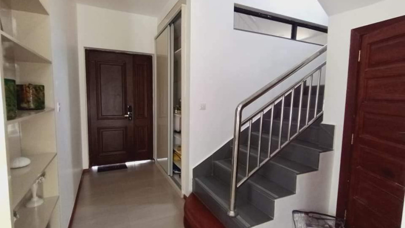 3-bedroom-flat-for-rent-in-ibex-hill-big-5