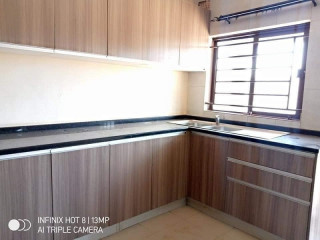 3 Bedroom Flat For Rent in Chalala