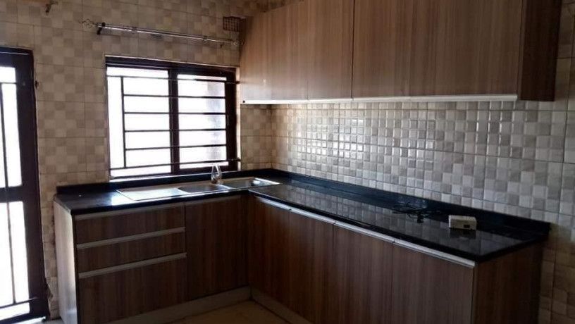 3-bedroom-flat-for-rent-in-chalala-big-5