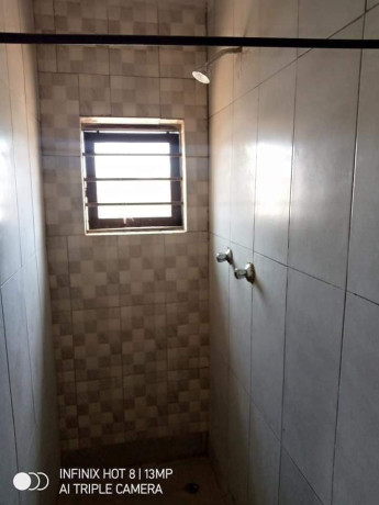 3-bedroom-flat-for-rent-in-chalala-big-4