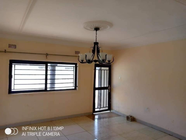 3-bedroom-flat-for-rent-in-chalala-big-1