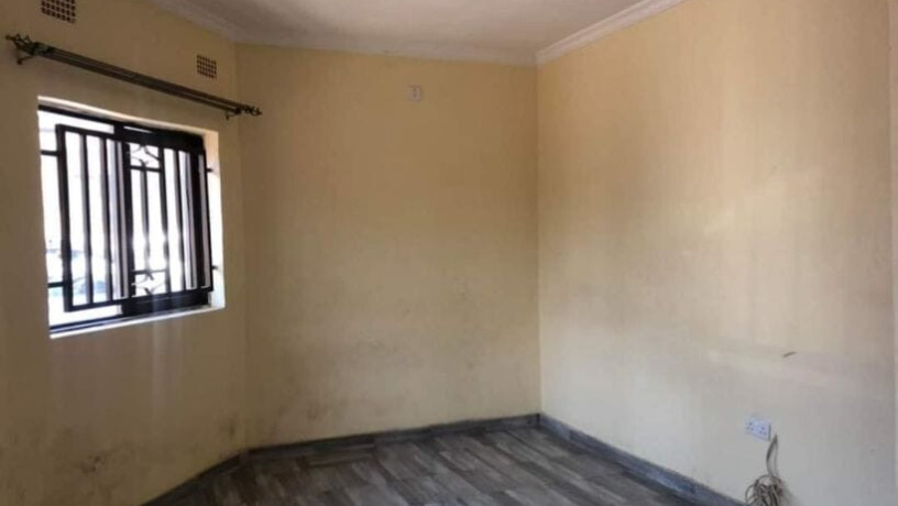 2-bedroom-flat-for-rent-in-ibex-hill-big-3