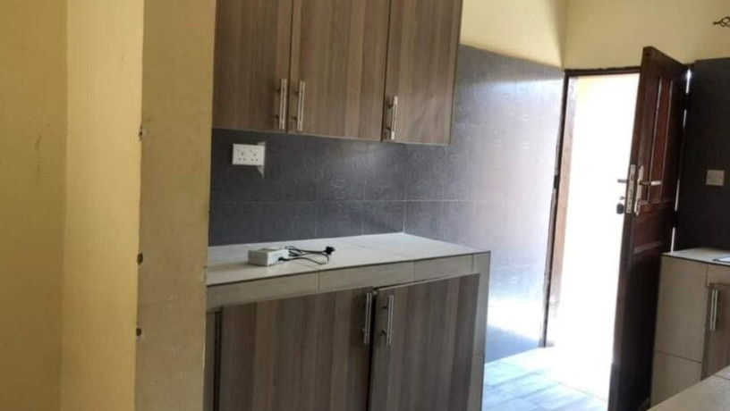 2-bedroom-flat-for-rent-in-ibex-hill-big-6