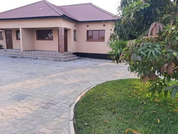 2-bedroom-flat-for-rent-in-chongwe-big-0
