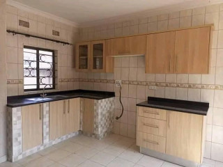 3 Bedroom Flat For Rent In Salama Park