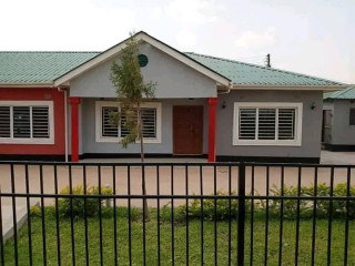 3-bedroom-flat-for-rent-in-lusaka-west