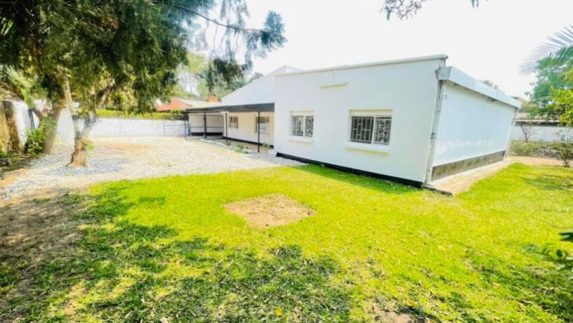 commercial-property-for-sale-in-longacres-big-0