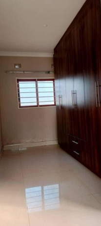 3-bedroom-flat-for-rent-in-meanwood-ibex-big-6