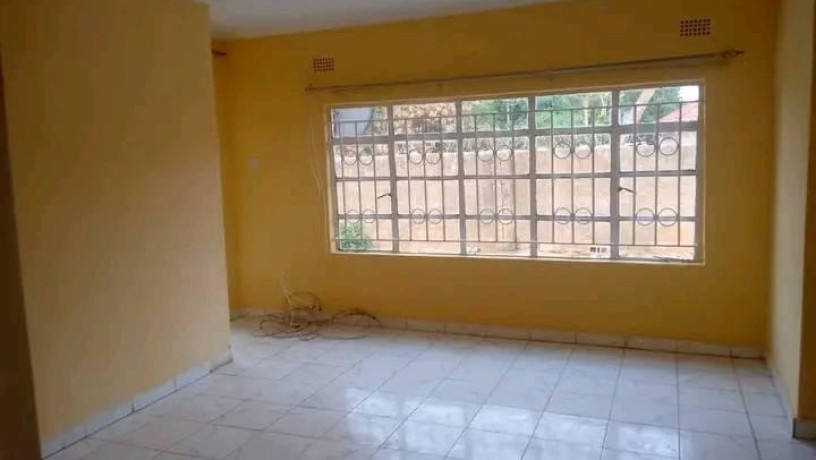 2-bedroom-flat-for-rent-in-avondale-big-1