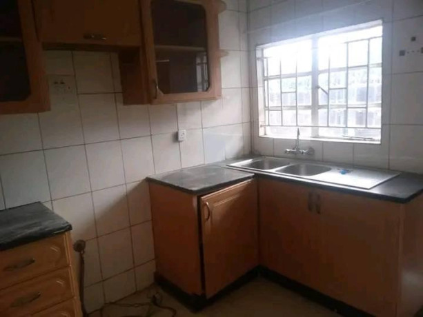 2-bedroom-flat-for-rent-in-avondale-big-2