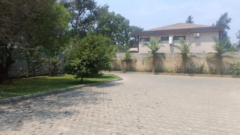 3-bedroom-house-for-rent-in-rhodes-park-big-4