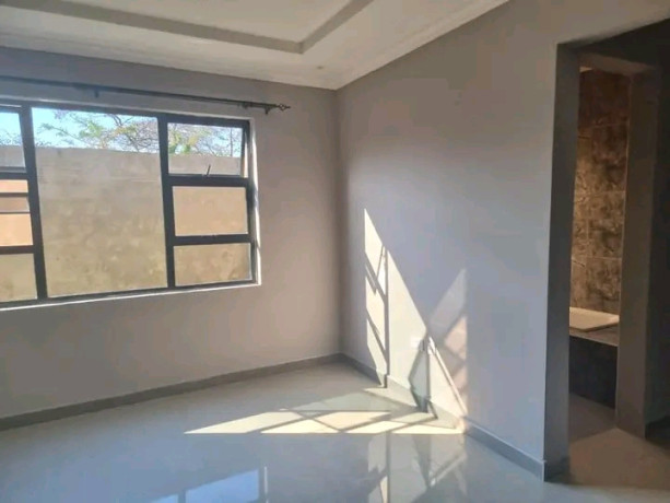 2-bedroom-flat-for-rent-in-makeni-konga-big-3