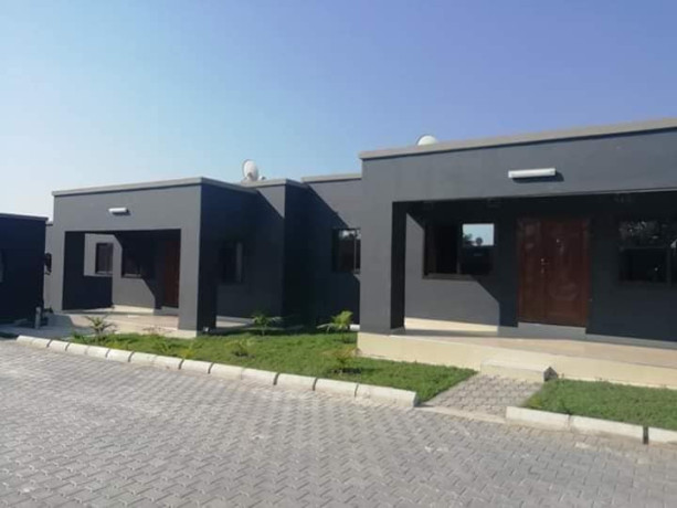2-bedroom-flat-for-rent-in-ibex-hill-big-1