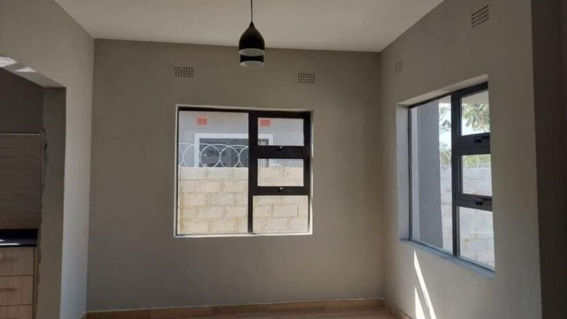 3-bedroom-house-for-rent-in-new-kasama-big-1