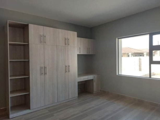 3-bedroom-house-for-rent-in-new-kasama-big-2