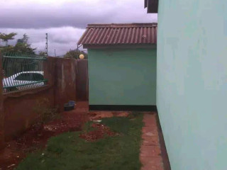 3-bedroom-flat-for-rent-in-libala-south