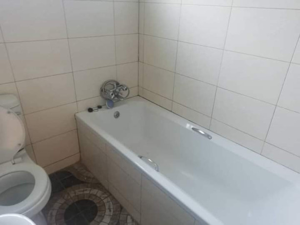 2-bedroom-flat-for-rent-in-silverest-big-3