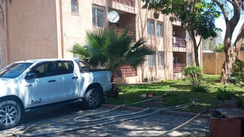 3-bedroom-apartment-for-rent-in-rhodes-park-big-1