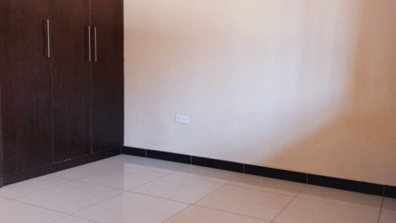 2-bedroom-flat-for-rent-in-chalala-big-4