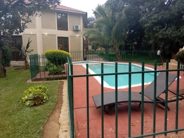 4-bedroom-house-for-rent-in-roma-big-3