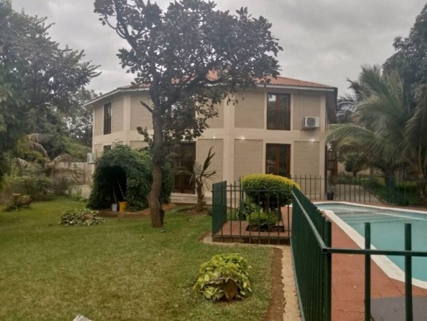 4-bedroom-house-for-rent-in-roma-big-1