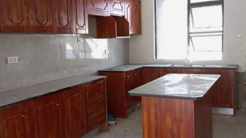 2-bedroom-flat-for-rent-in-eureka-park-big-2