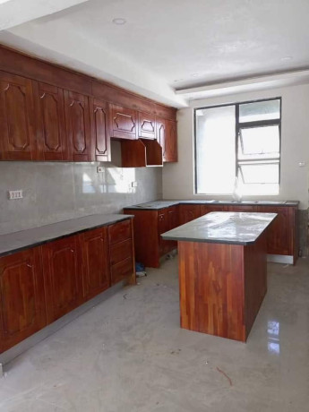 2-bedroom-flat-for-rent-in-eureka-park-big-2