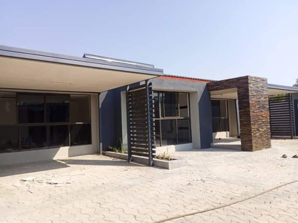 2-bedroom-flat-for-rent-in-eureka-park-big-5