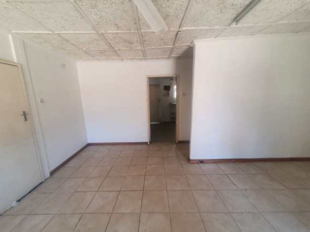 commercial-property-for-rent-in-rhodes-park-big-3