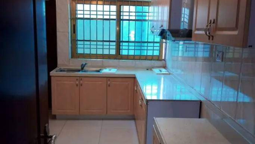 3-bedroom-flat-for-rent-in-chalala-big-6