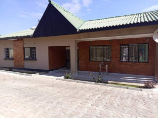 3 Bedroom House For Rent In Ibex Hill