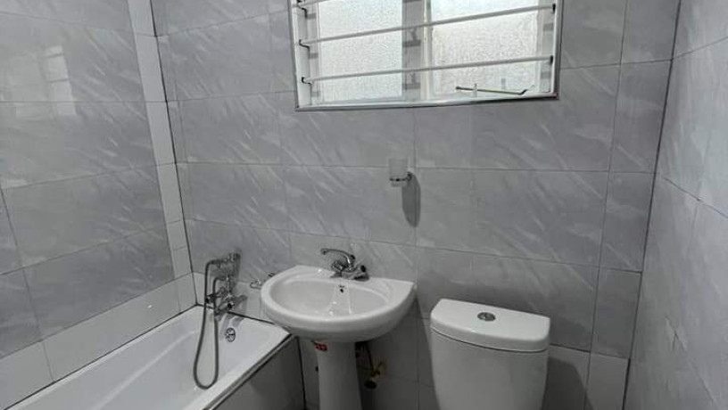 2-bedroom-flat-for-rent-in-chalala-big-8