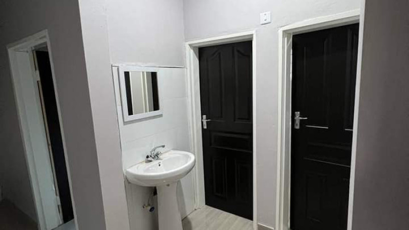 2-bedroom-flat-for-rent-in-chalala-big-1