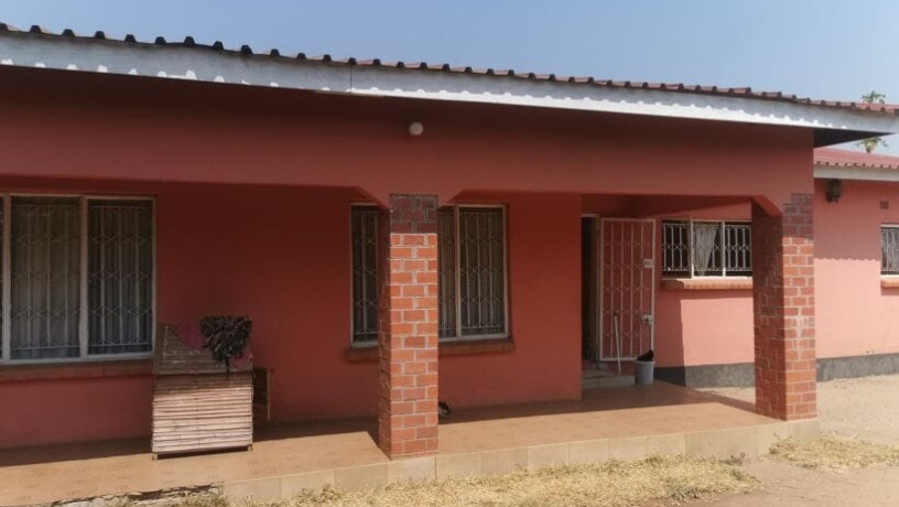 3-bedroom-house-for-rent-in-chilenje-big-1