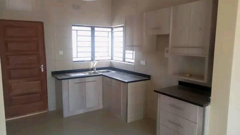 2-bedroom-flat-for-rent-in-chilenje-big-1