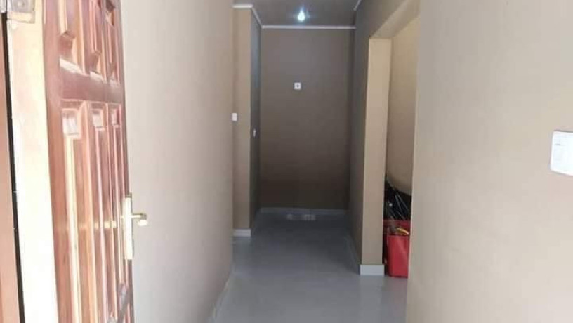 2-bedroom-flat-for-rent-in-chalala-big-3