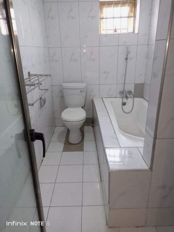 3-bedroom-flat-for-rent-in-chalala-big-4