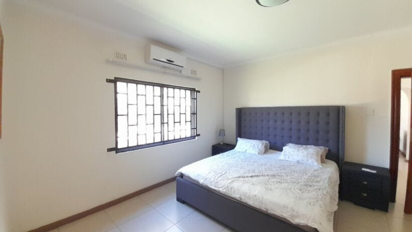 2-bedroom-apartment-for-rent-in-rhodes-park-big-9