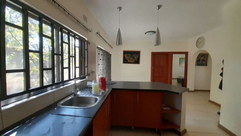 2-bedroom-apartment-for-rent-in-rhodes-park-big-4