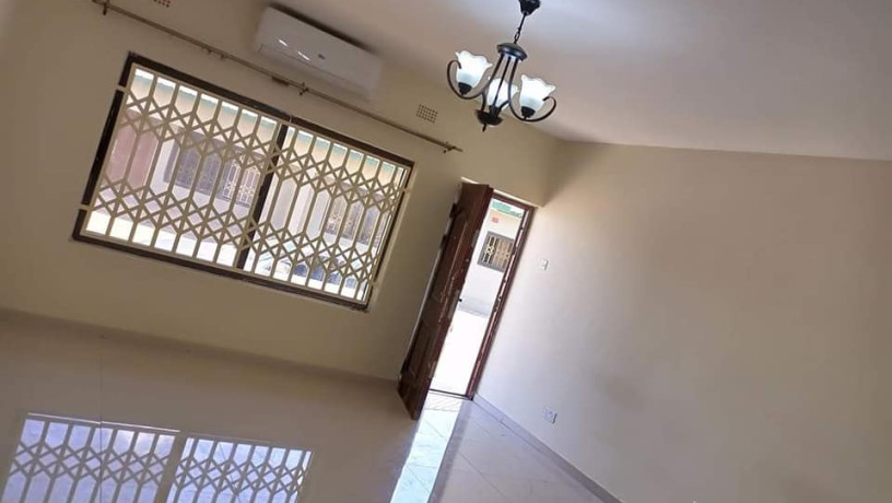 2-bedroom-flat-for-rent-in-woodlands-big-2