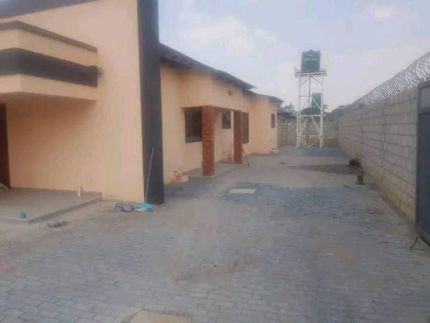 4-bedroom-house-for-rent-in-makeni-konga-big-0