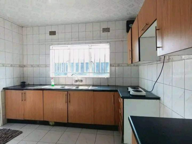 3-bedroom-house-for-rent-in-makeni-buckley-big-3