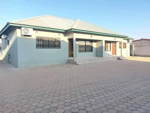2-bedroom-flat-for-rent-in-woodlands-big-0