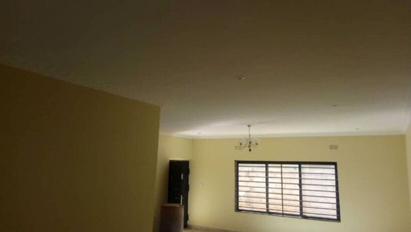 2-bedroom-flat-for-rent-in-lilayi-big-6