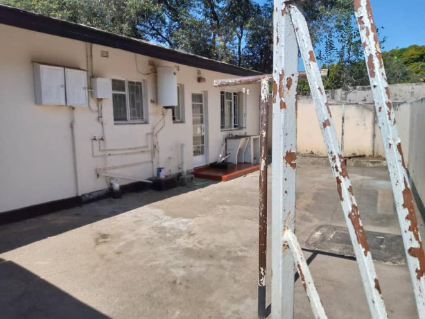 3-bedroom-flat-for-rent-in-olympia-big-1